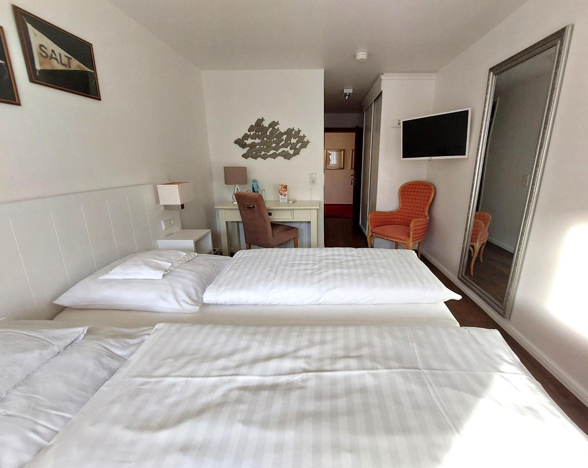 Hotel Wuenschmann Вестерланд Екстериор снимка